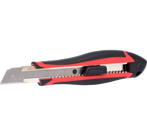 CUTTER UNIVERSEL 18MM